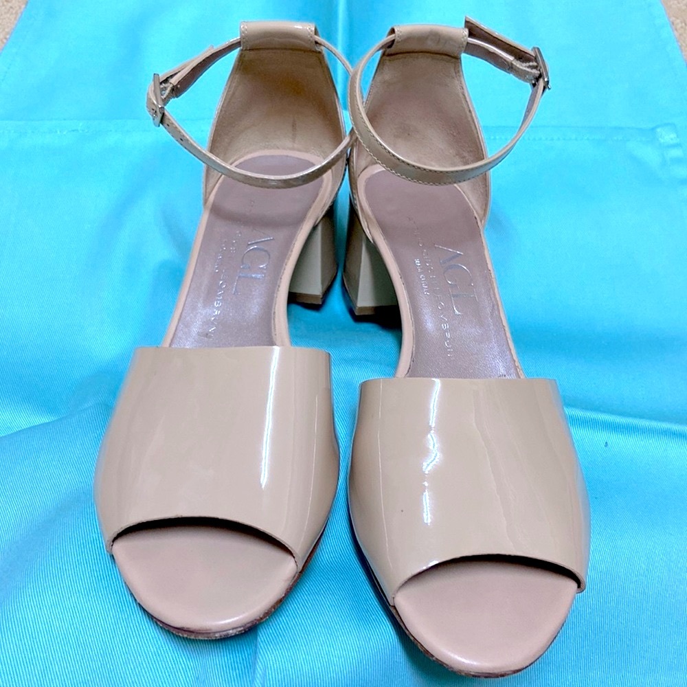 AGL Italian ankle strap, block heel sandals, size 40. - Picture 2 of 8